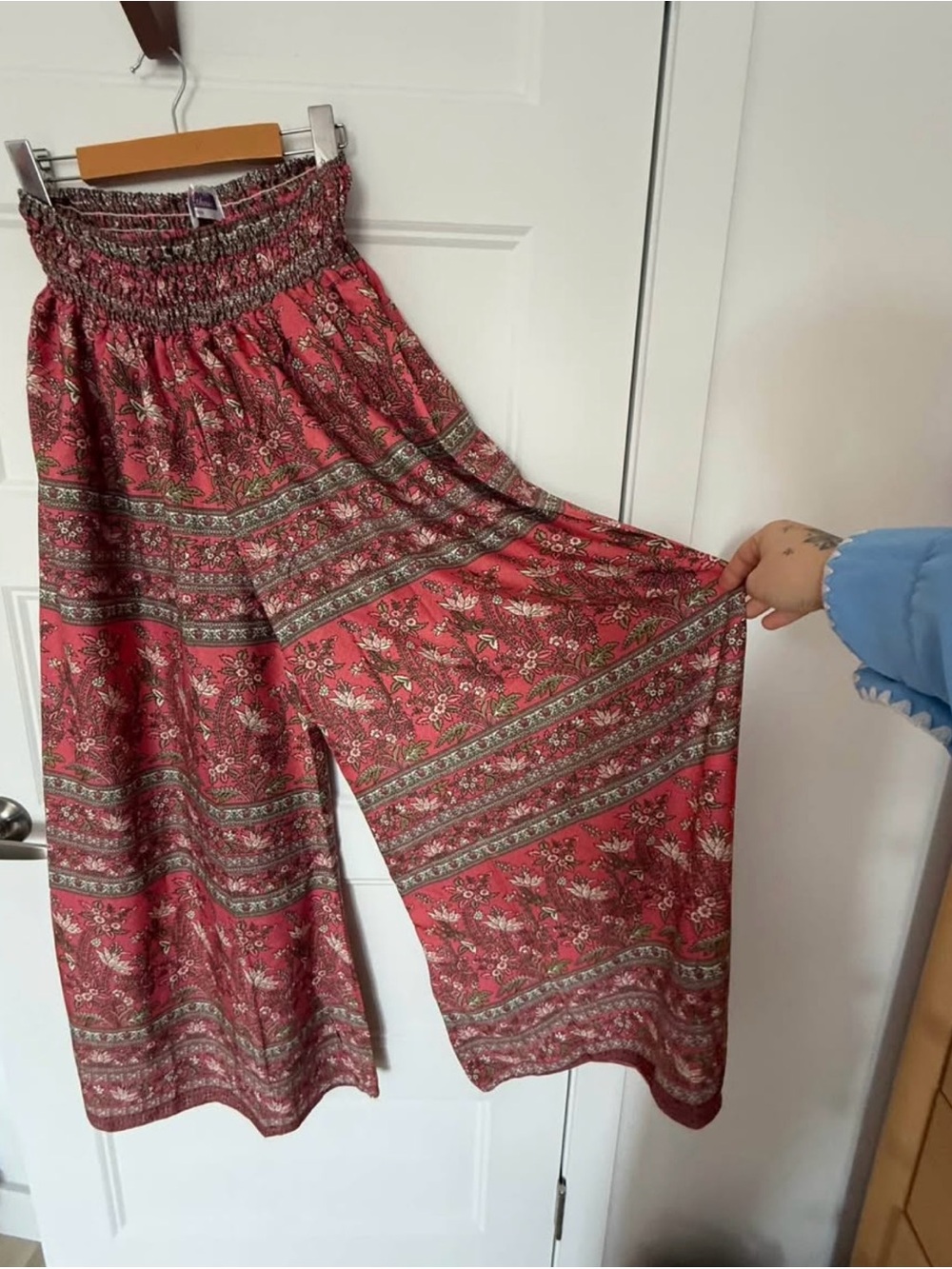 Boho Wide-Leg Women's Pants in Rose Floral